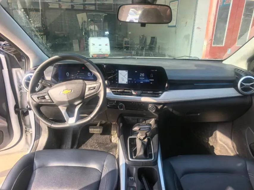 2024 Chevrolet Monza 1.5L 113HP L4 6DCT,autocango,china used car exporter,china ev exporter,chinese used car exporter,chinese used ev exporter