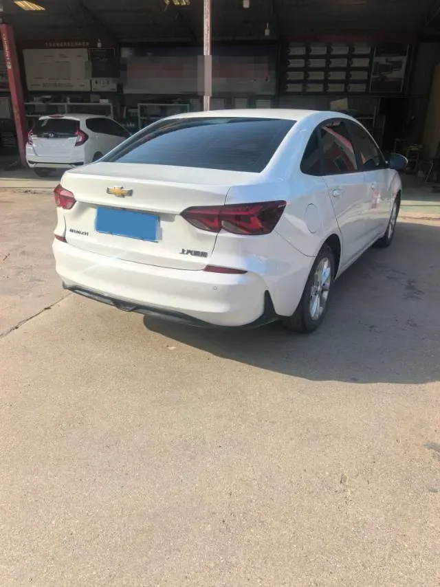 2024 Chevrolet Monza 1.5L 113HP L4 6DCT,autocango,china used car exporter,china ev exporter,chinese used car exporter,chinese used ev exporter