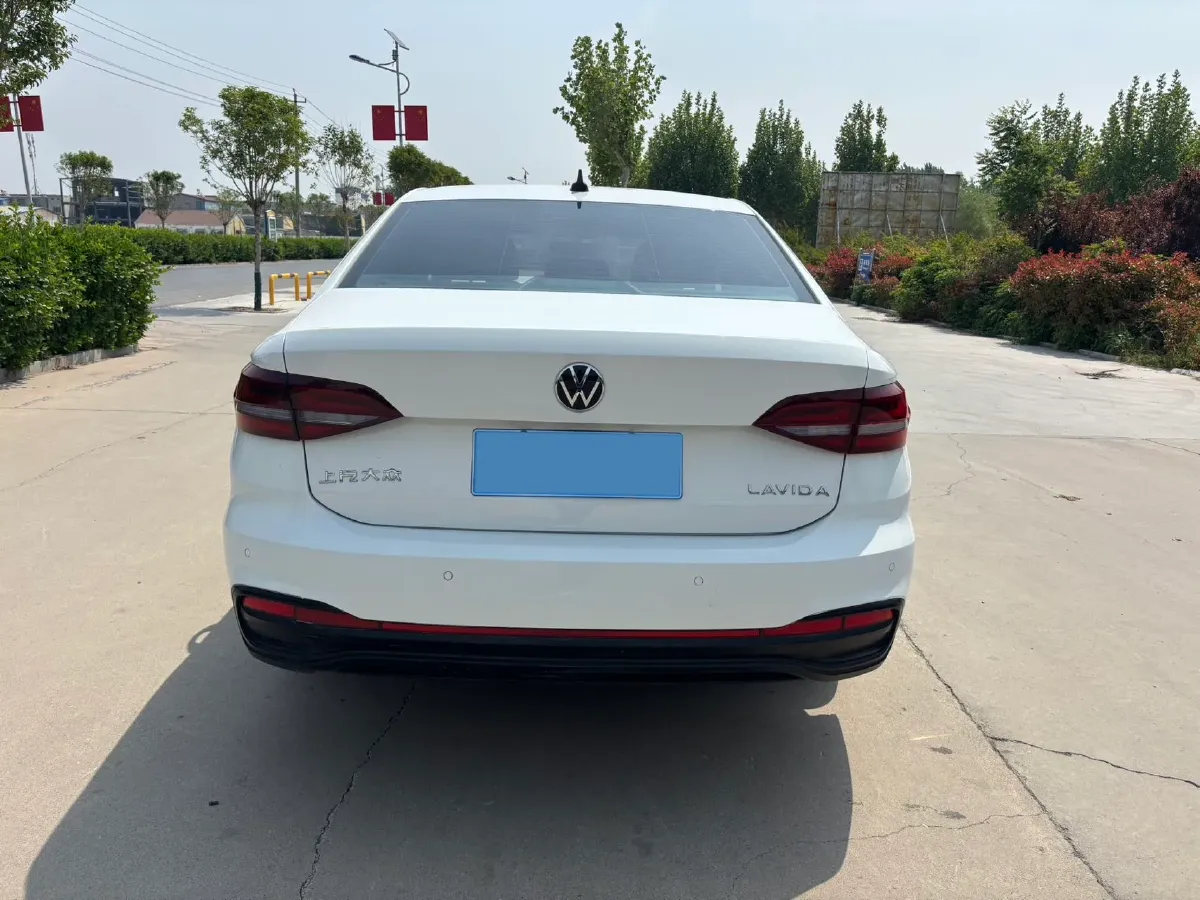 2023 Volkswagen Lavida 1.5L 110HP L4 6AT,autocango,china used car exporter,china ev exporter,chinese used car exporter,chinese used ev exporter