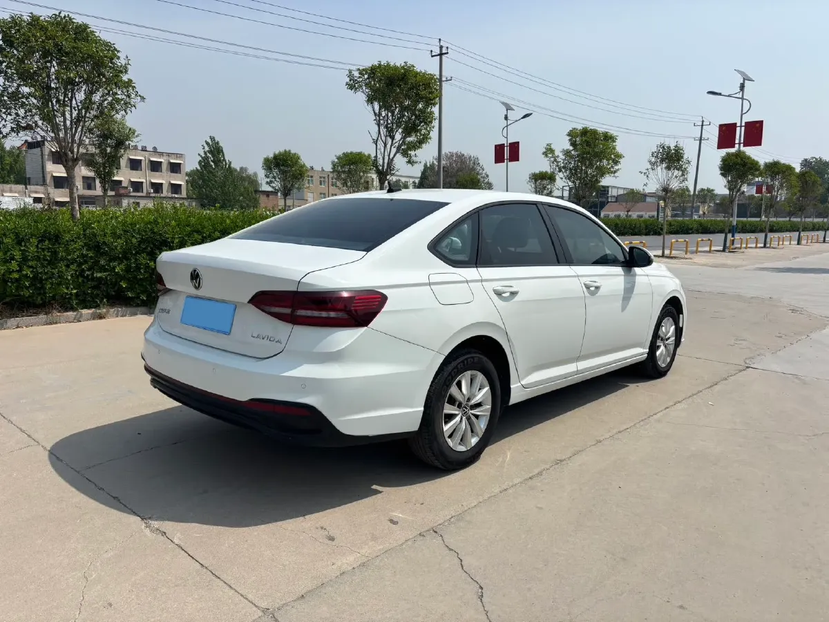 2023 Volkswagen Lavida 1.5L 110HP L4 6AT,autocango,china used car exporter,china ev exporter,chinese used car exporter,chinese used ev exporter