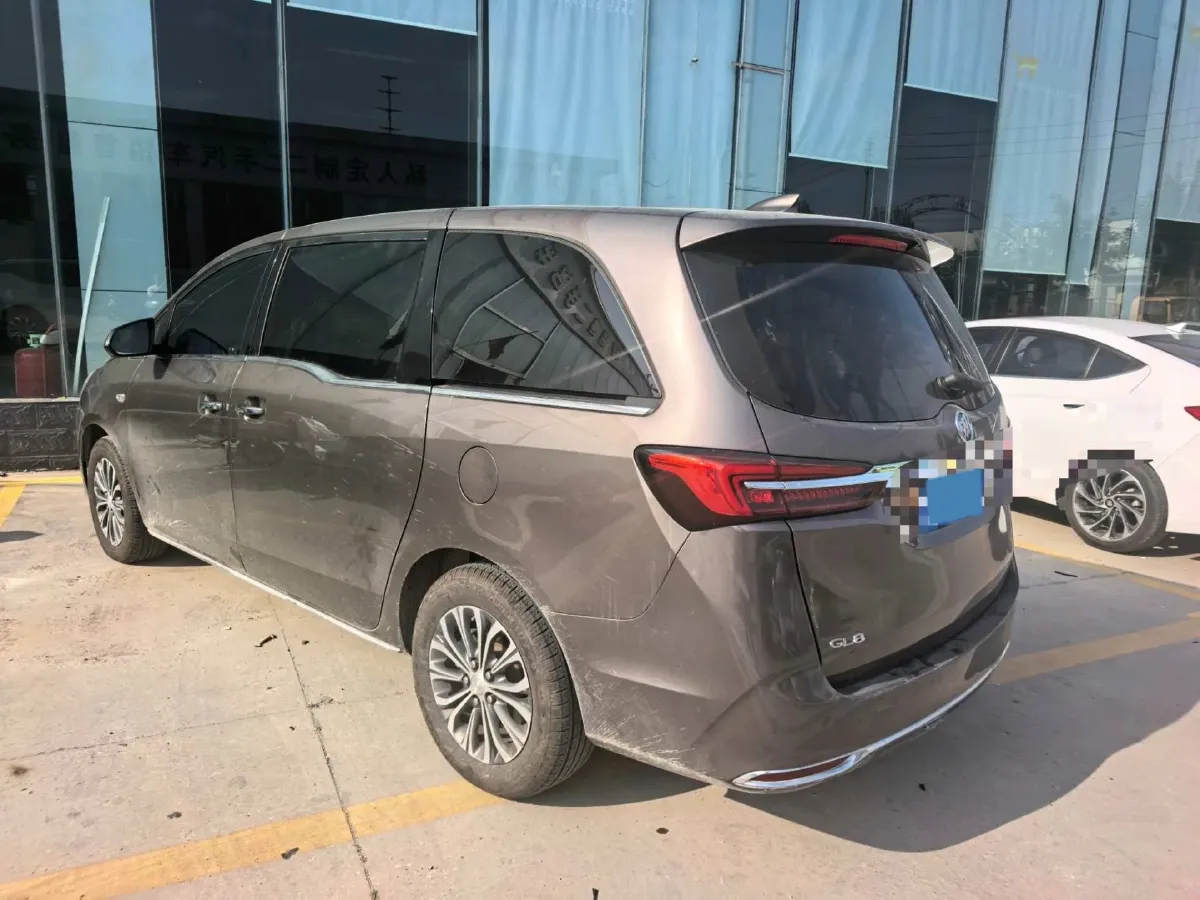 2023 Buick GL8 2.0T 237HP L4 9AT,autocango,china used car exporter,china ev exporter,chinese used car exporter,chinese used ev exporter