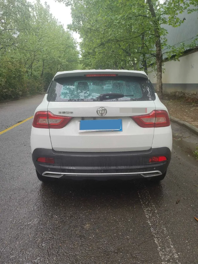 2017 Brilliance Auto V3 1.5L 112HP L4 5MT,autocango,china used car exporter,china ev exporter,chinese used car exporter,chinese used ev exporter