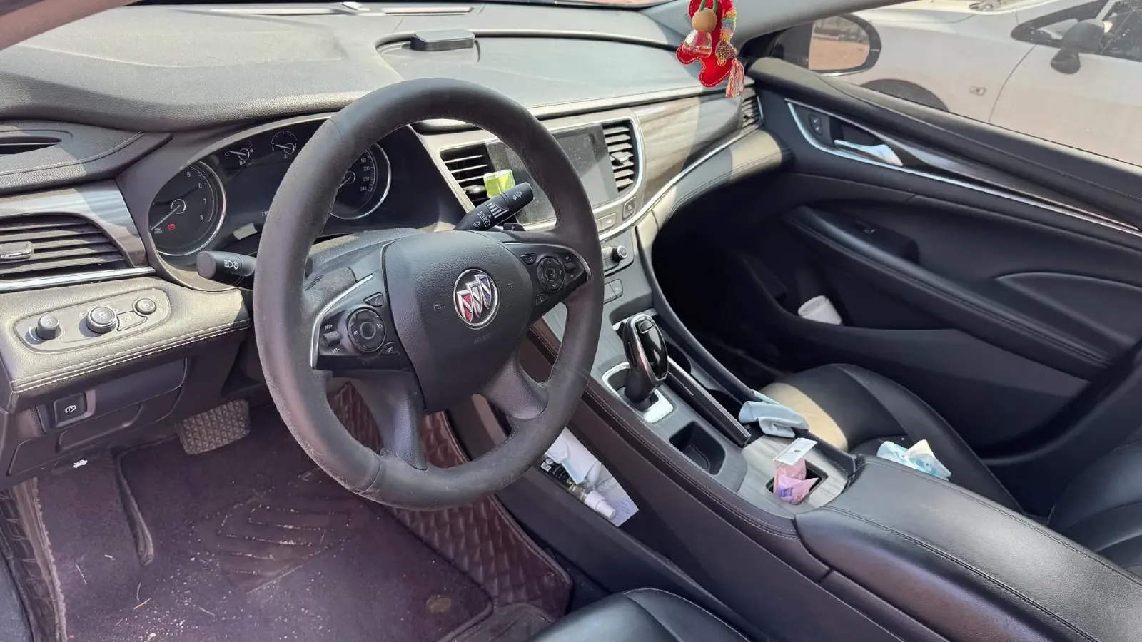 2021 Buick Larcosse 2.0T 237HP L4 9AT,autocango,china used car exporter,china ev exporter,chinese used car exporter,chinese used ev exporter