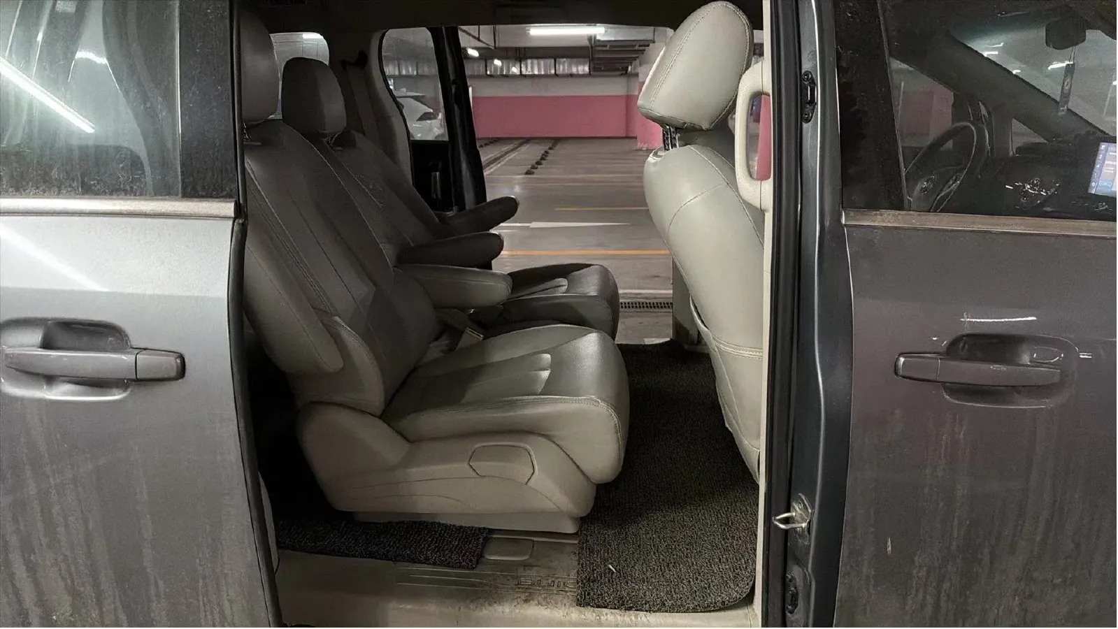 2021 Buick GL8 2.0T 237HP L4 9AT,autocango,china used car exporter,china ev exporter,chinese used car exporter,chinese used ev exporter