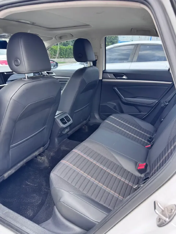 2019 Volkswagen Sagitar 1.2T 116HP L4 7DCT,autocango,china used car exporter,china ev exporter,chinese used car exporter,chinese used ev exporter