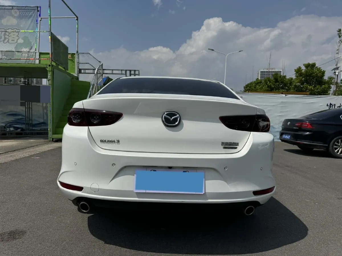 2023 Mazda 3 Axela 2.0L 158HP L4 6AT,autocango,china used car exporter,china ev exporter,chinese used car exporter,chinese used ev exporter