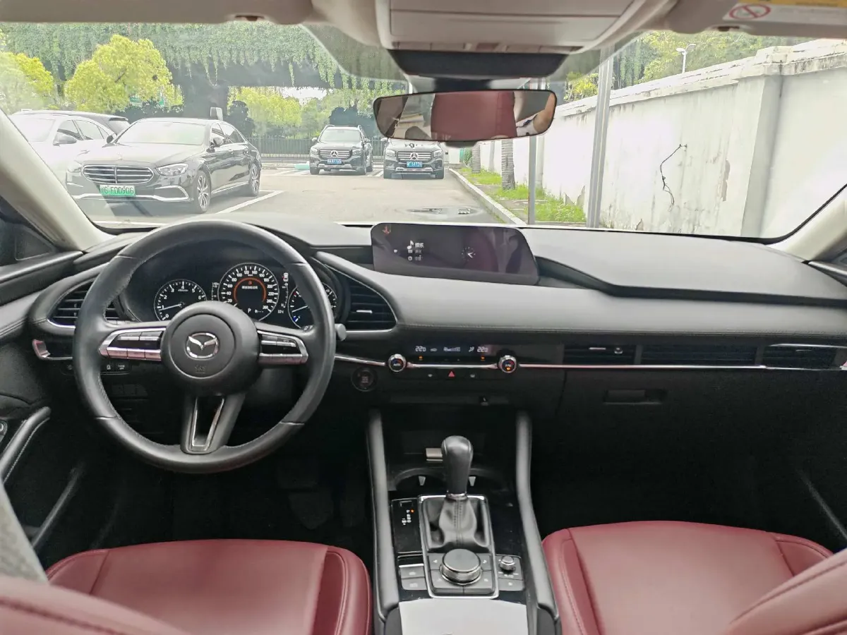 2021 Mazda 3 Axela 2.0L 158HP L4 6AT,autocango,china used car exporter,china ev exporter,chinese used car exporter,chinese used ev exporter