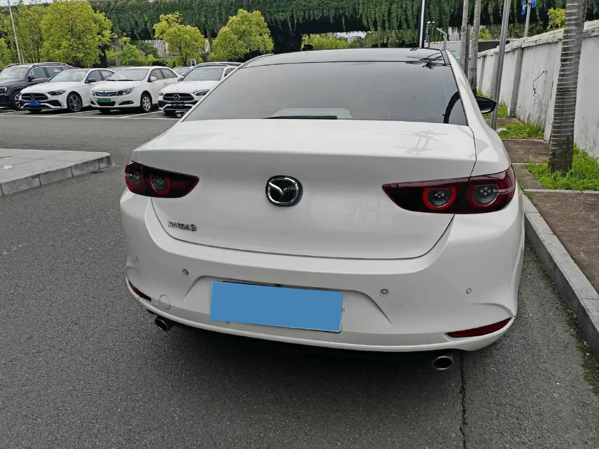 2021 Mazda 3 Axela 2.0L 158HP L4 6AT,autocango,china used car exporter,china ev exporter,chinese used car exporter,chinese used ev exporter