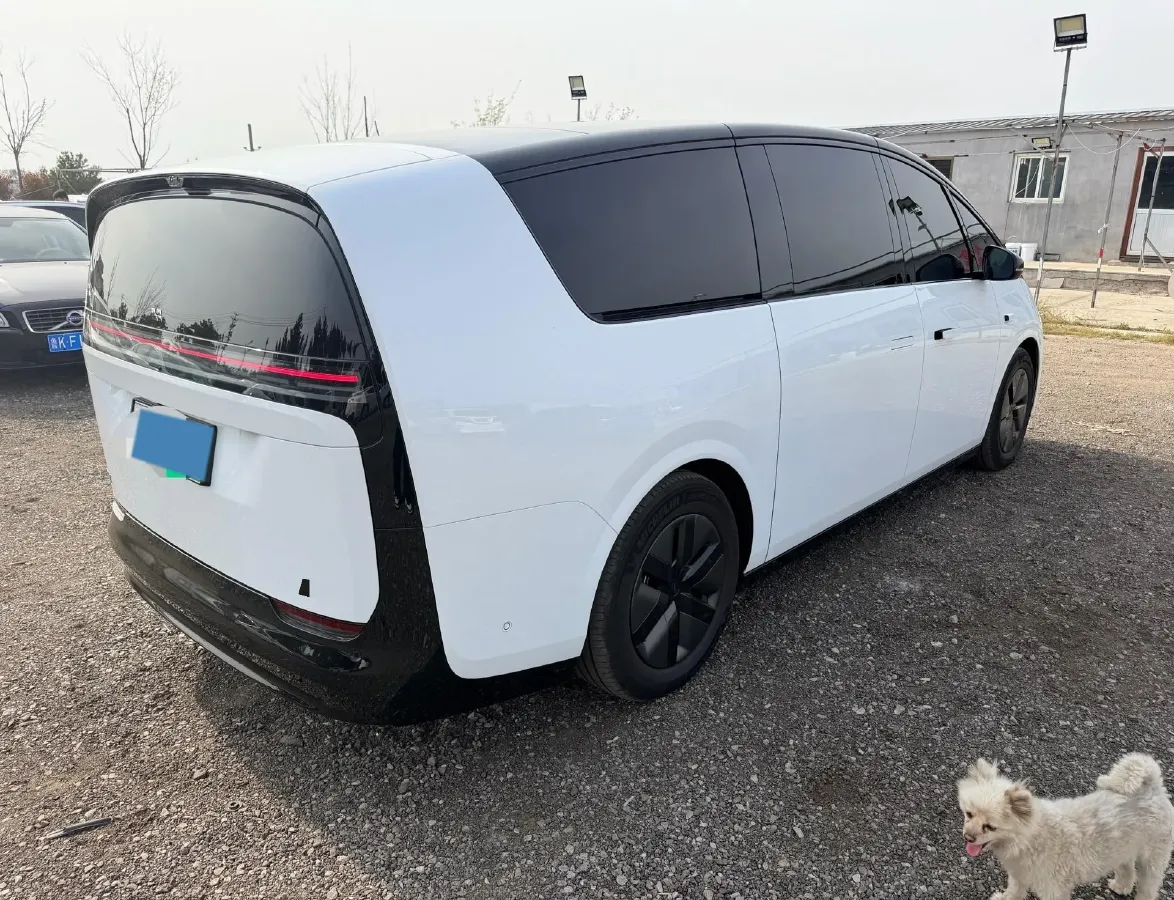 2025 Li MEGA BEV,autocango,china used car exporter,china ev exporter,chinese used car exporter,chinese used ev exporter