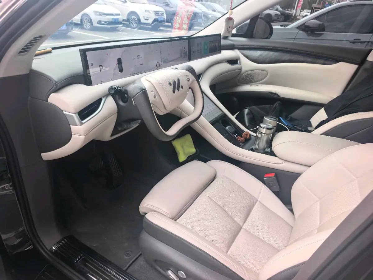 2023 IM LS6 BEV 100KWH,autocango,china used car exporter,china ev exporter,chinese used car exporter,chinese used ev exporter