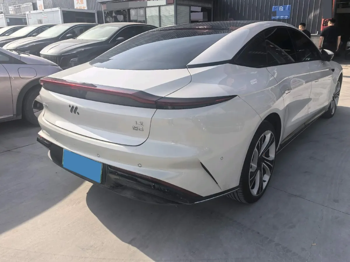 2022 IM L7 BEV 90KWH,autocango,china used car exporter,china ev exporter,chinese used car exporter,chinese used ev exporter
