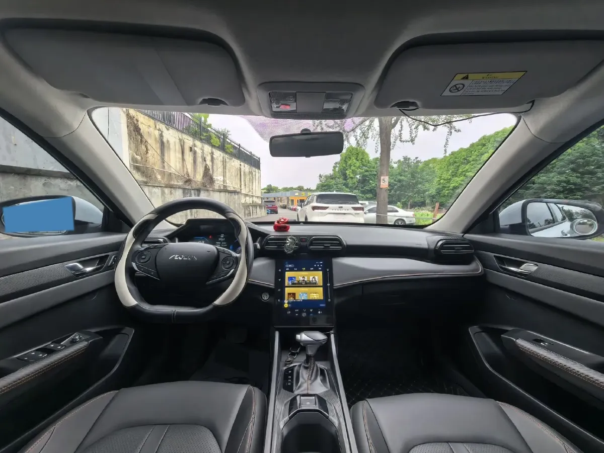 2025 DongFeng Aeolus YiXuan 1.5L 125HP L4 6DCT,autocango,china used car exporter,china ev exporter,chinese used car exporter,chinese used ev exporter