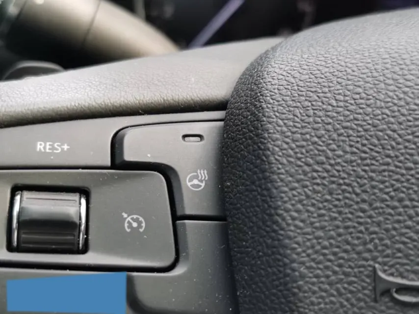 2021 Cadillac XT4 2.0T 237HP L4 9AT,autocango,china used car exporter,china ev exporter,chinese used car exporter,chinese used ev exporter