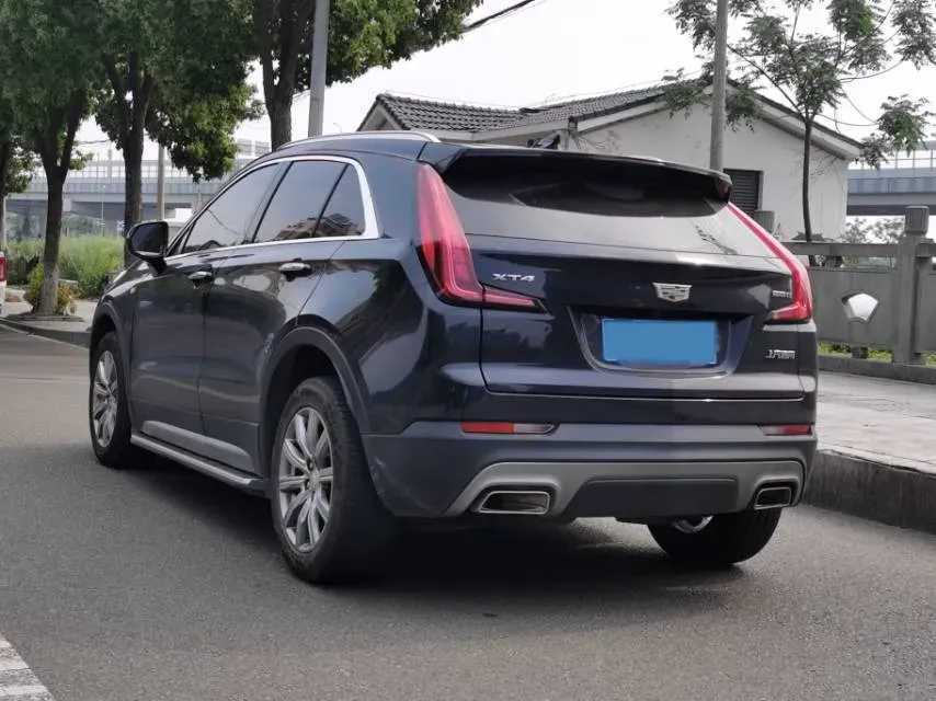 2021 Cadillac XT4 2.0T 237HP L4 9AT,autocango,china used car exporter,china ev exporter,chinese used car exporter,chinese used ev exporter