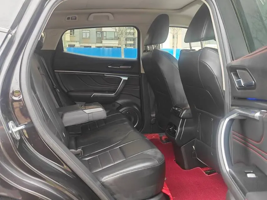 2019 WEY VV5 2.0T 224HP L4 7DCT,autocango,china used car exporter,china ev exporter,chinese used car exporter,chinese used ev exporter