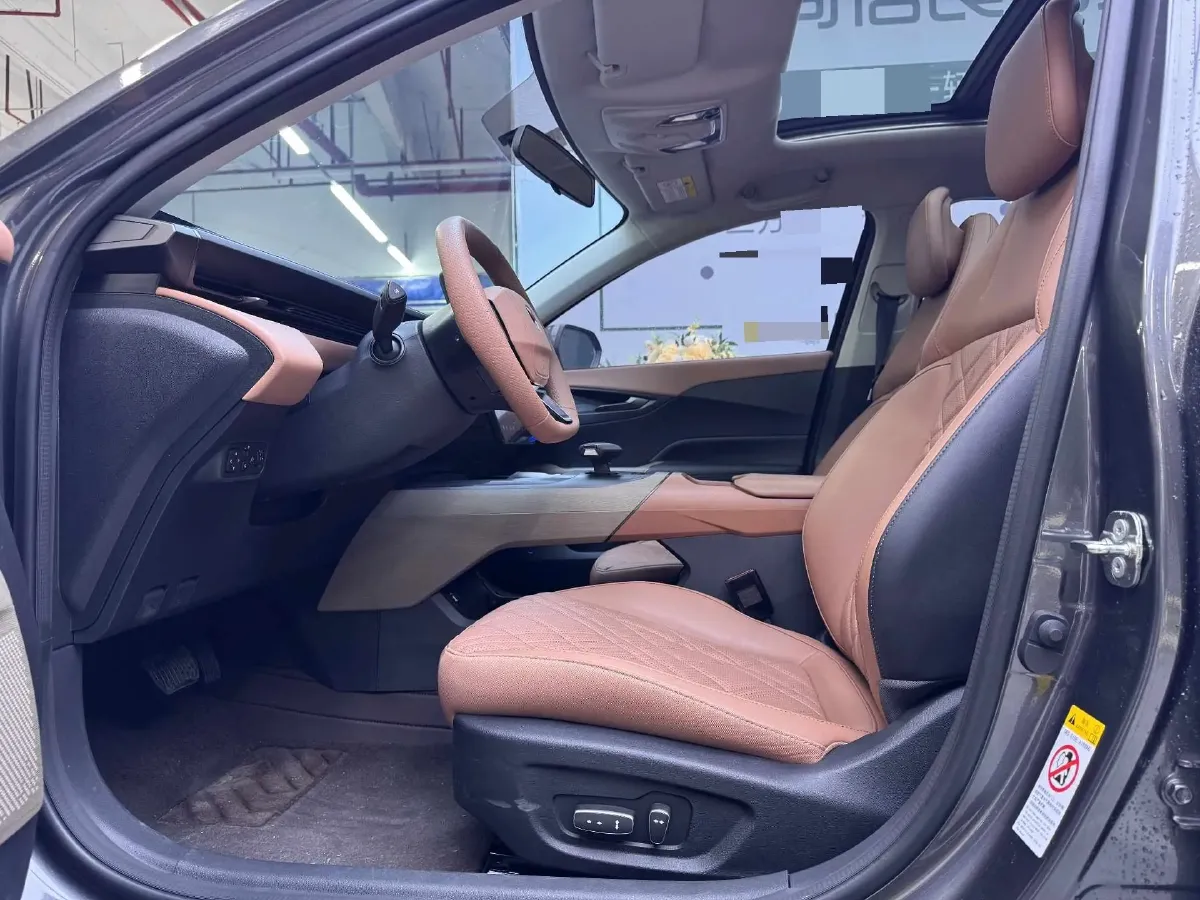 2024 ChangAn Eado 1.5T 170HP L4 7DCT,autocango,china used car exporter,china ev exporter,chinese used car exporter,chinese used ev exporter