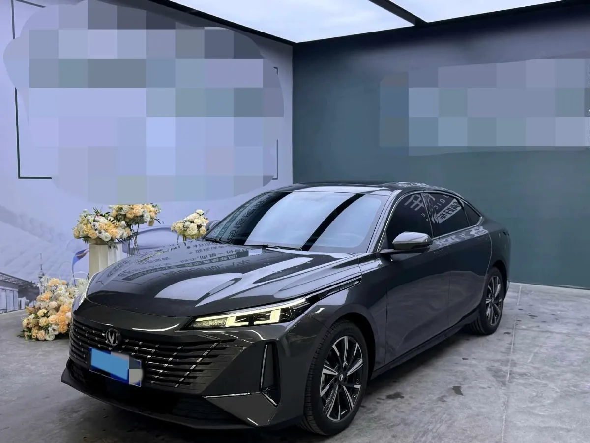 2024 ChangAn Eado 1.5T 170HP L4 7DCT,autocango,china used car exporter,china ev exporter,chinese used car exporter,chinese used ev exporter