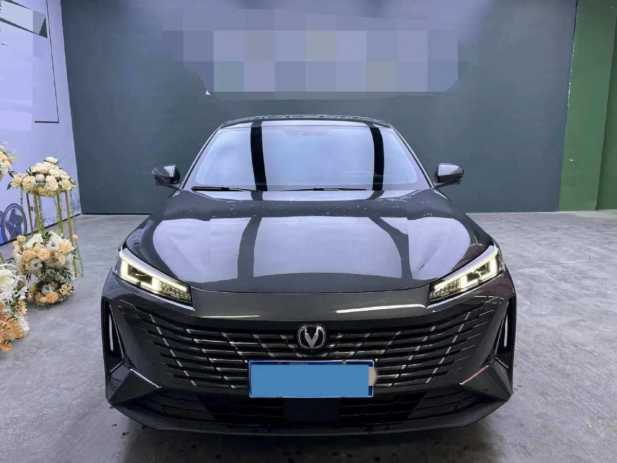 2024 ChangAn Eado 1.5T 170HP L4 7DCT,autocango,china used car exporter,china ev exporter,chinese used car exporter,chinese used ev exporter