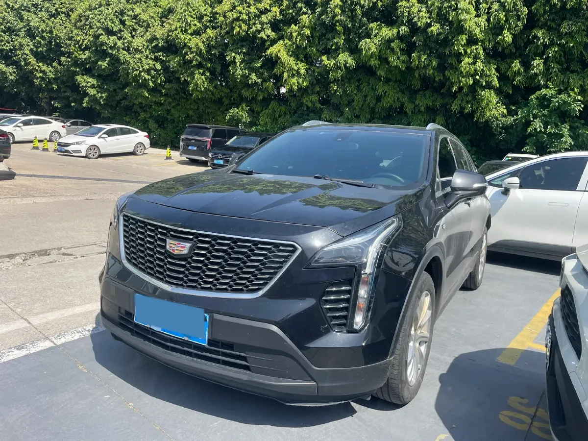 2021 Cadillac XT4 2.0T 237HP L4 9AT,autocango,china used car exporter,china ev exporter,chinese used car exporter,chinese used ev exporter