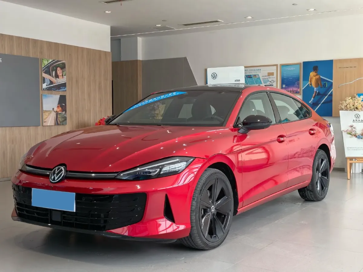 2026 Volkswagen Lamando 2.0T 220HP L4 7DCT,autocango,china used car exporter,china ev exporter,chinese used car exporter,chinese used ev exporter