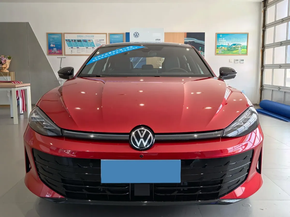 2026 Volkswagen Lamando 2.0T 220HP L4 7DCT,autocango,china used car exporter,china ev exporter,chinese used car exporter,chinese used ev exporter