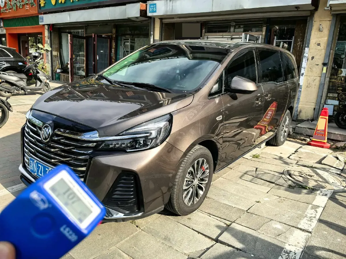 2023 Buick GL8 2.0T 237HP L4 9AT,autocango,china used car exporter,china ev exporter,chinese used car exporter,chinese used ev exporter