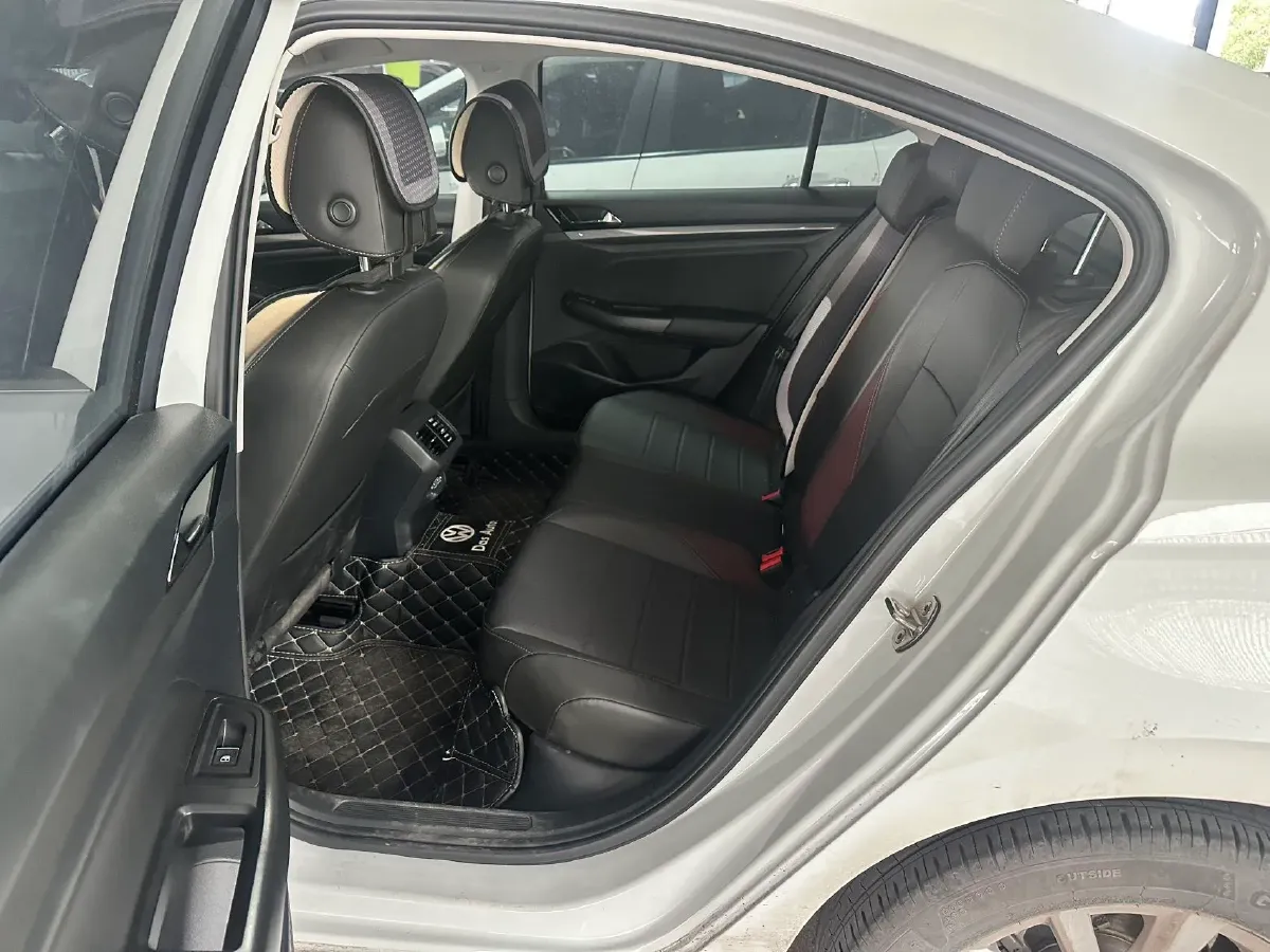 2021 Volkswagen Bora 1.4T 150HP L4 7DCT,autocango,china used car exporter,china ev exporter,chinese used car exporter,chinese used ev exporter