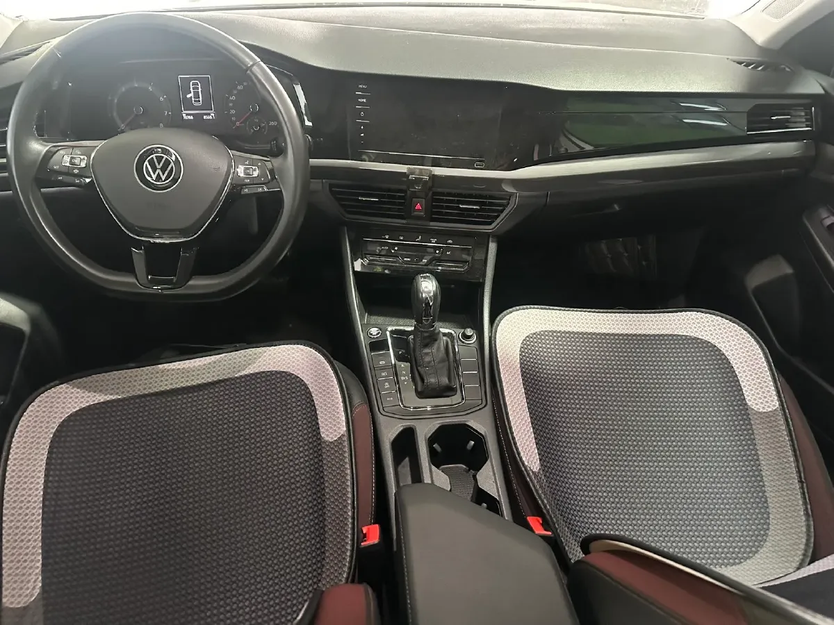 2021 Volkswagen Bora 1.4T 150HP L4 7DCT,autocango,china used car exporter,china ev exporter,chinese used car exporter,chinese used ev exporter