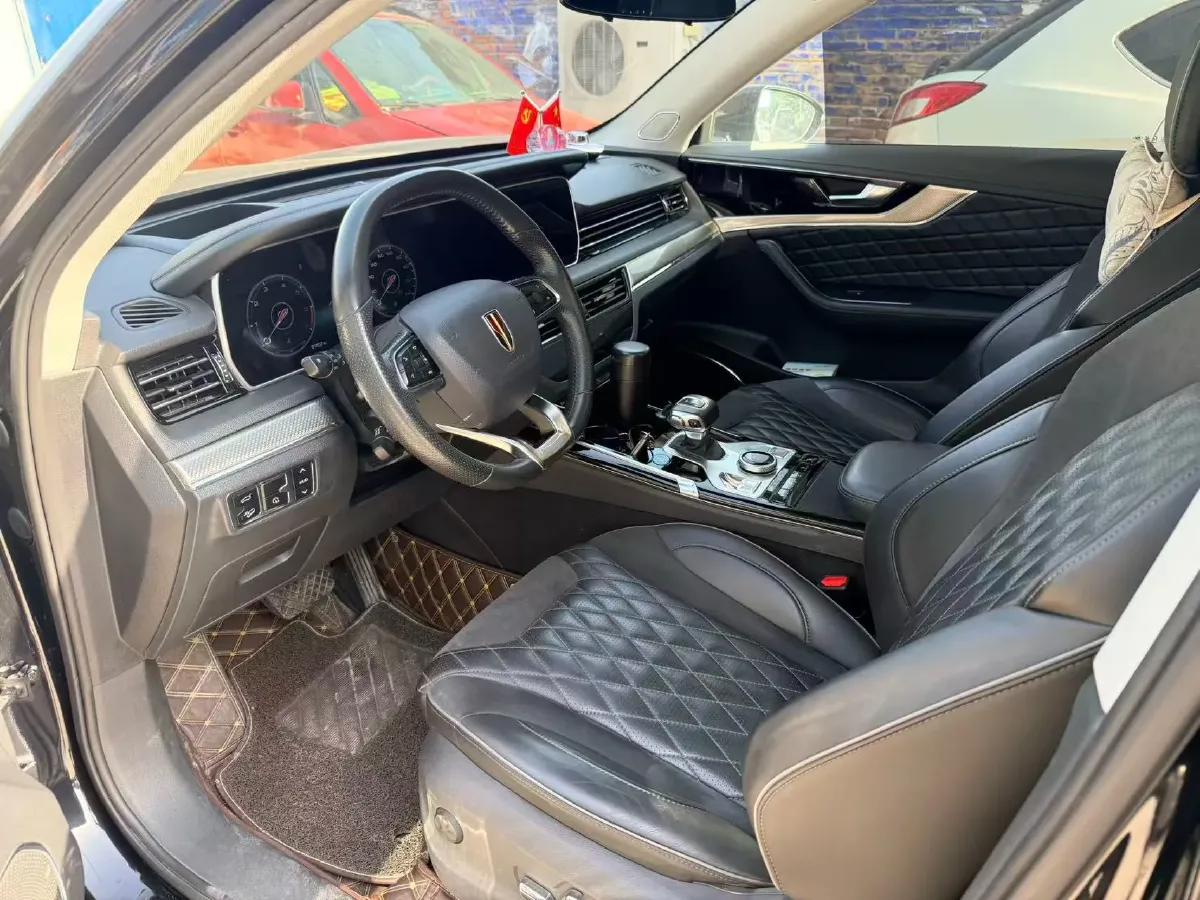 2019 HongQi HS5 2.0T 224HP L4 6AT,autocango,china used car exporter,china ev exporter,chinese used car exporter,chinese used ev exporter