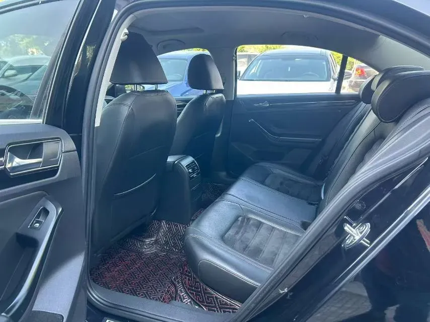 2018 Mazda CX-4 2.5L 192HP L4 6AT,autocango,china used car exporter,china ev exporter,chinese used car exporter,chinese used ev exporter