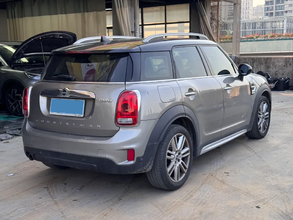 2018 Infiniti QX30 1.6T 156HP L4 7DCT,autocango,china used car exporter,china ev exporter,chinese used car exporter,chinese used ev exporter