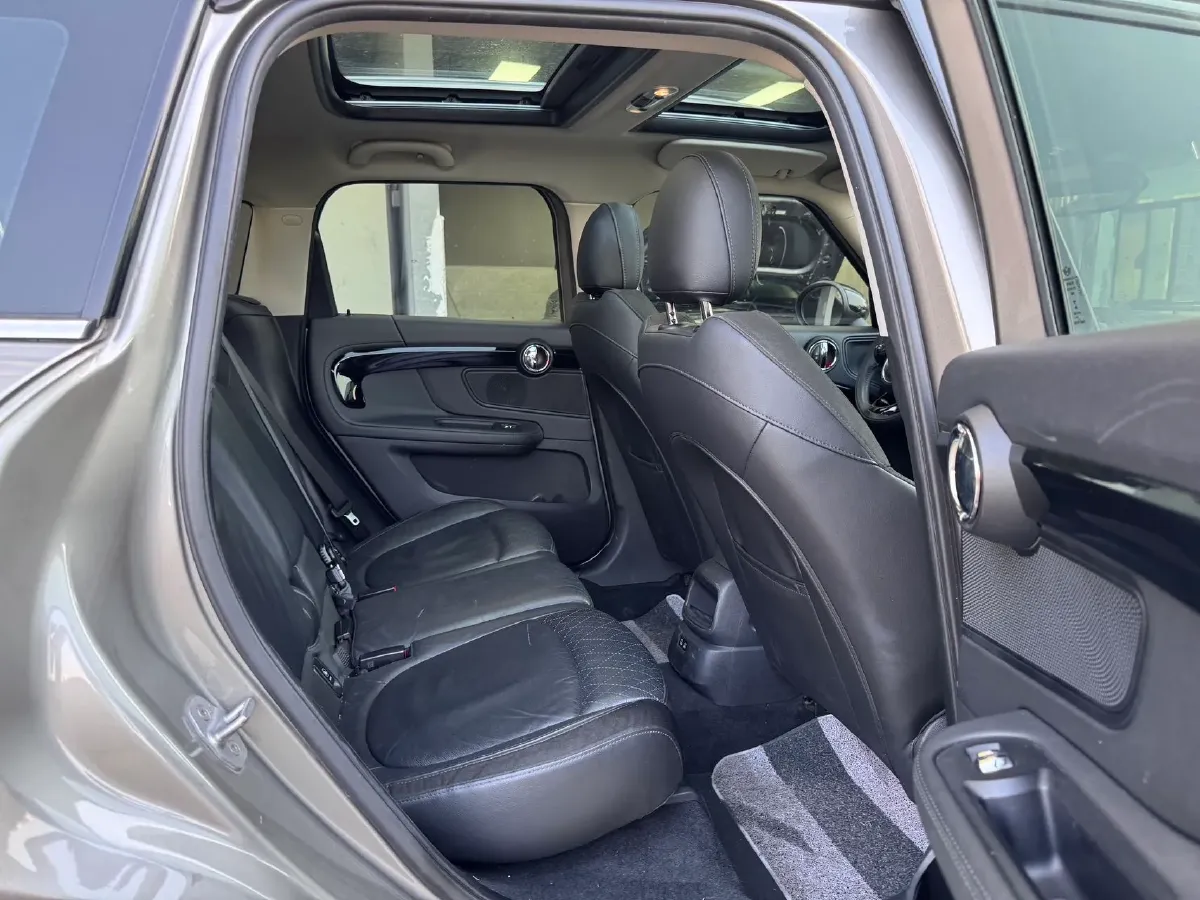 2018 Infiniti QX30 1.6T 156HP L4 7DCT,autocango,china used car exporter,china ev exporter,chinese used car exporter,chinese used ev exporter