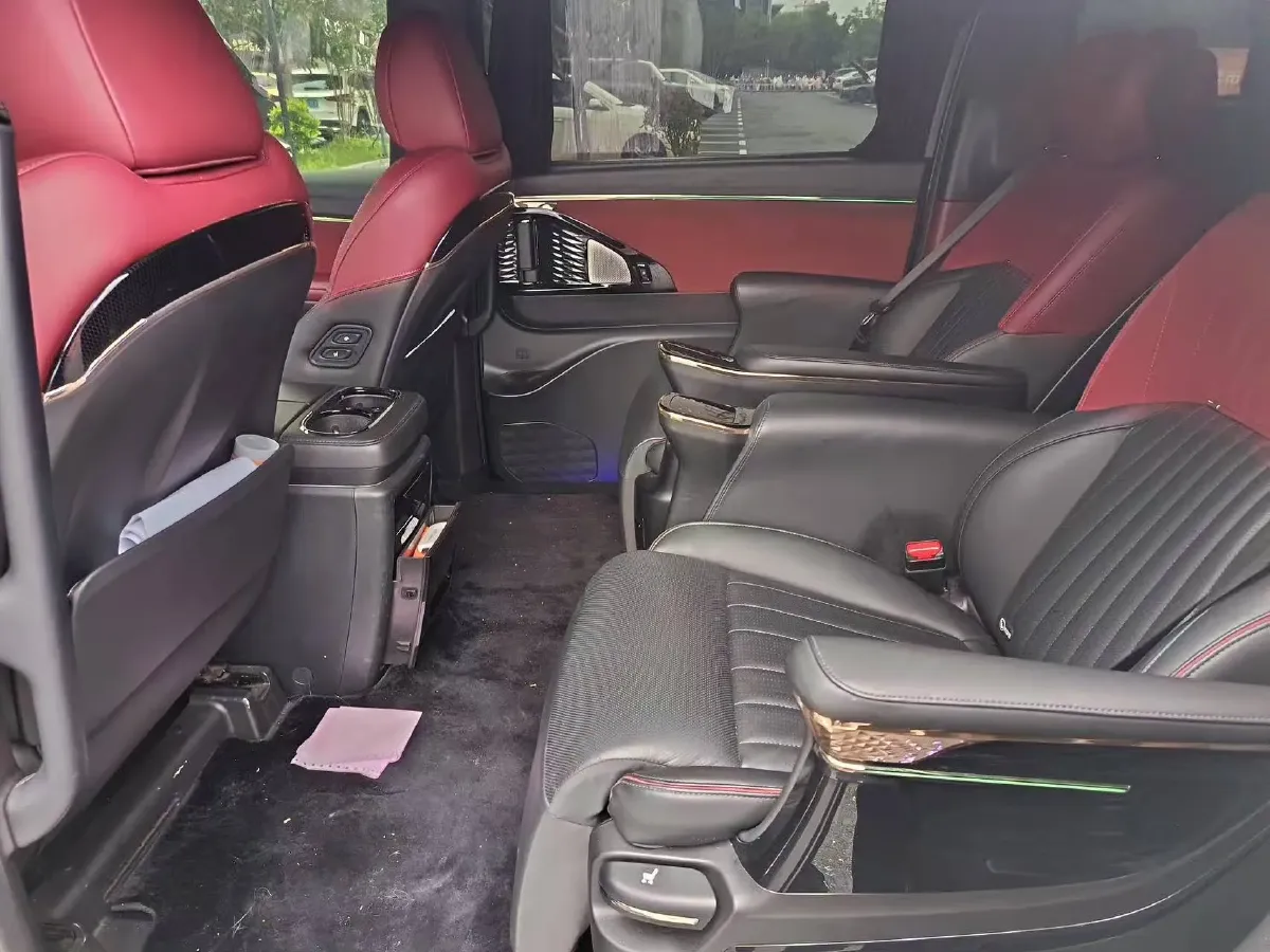 2023 GAC Trumpchi M8 2.0T 252HP L4 8AT,autocango,china used car exporter,china ev exporter,chinese used car exporter,chinese used ev exporter