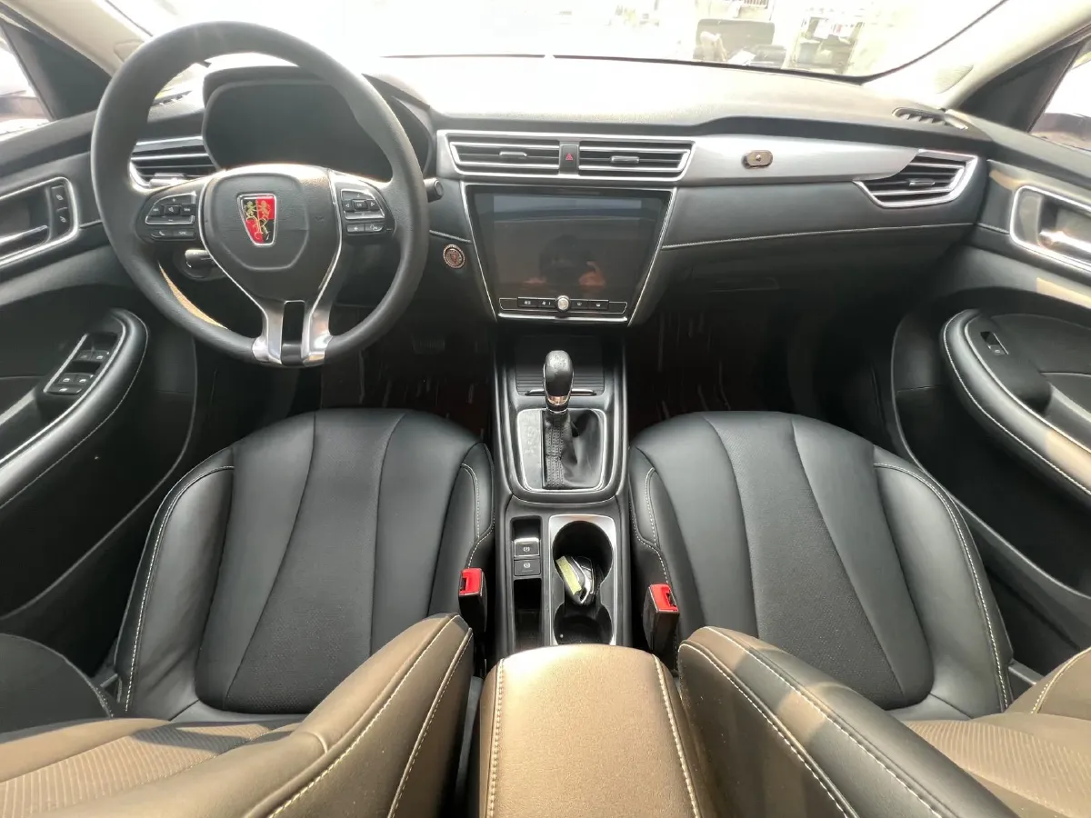 2020 Roewe i5 1.5L 120HP L4 CVT,autocango,china used car exporter,china ev exporter,chinese used car exporter,chinese used ev exporter