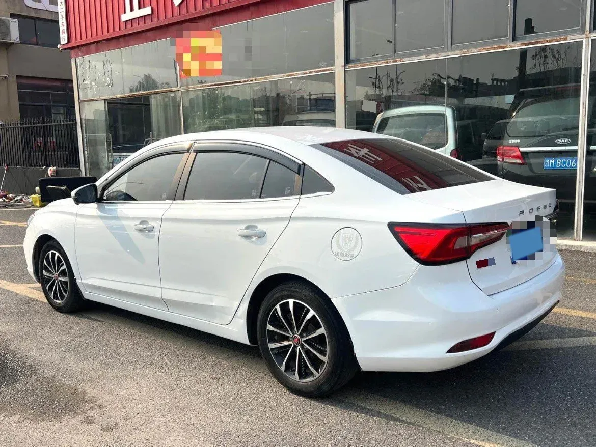 2020 Roewe i5 1.5L 120HP L4 CVT,autocango,china used car exporter,china ev exporter,chinese used car exporter,chinese used ev exporter