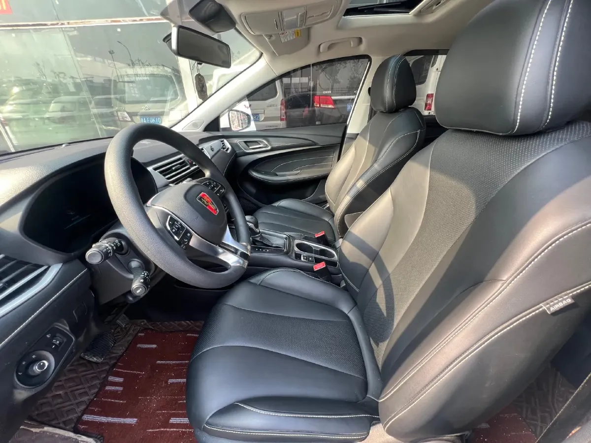 2020 Roewe i5 1.5L 120HP L4 CVT,autocango,china used car exporter,china ev exporter,chinese used car exporter,chinese used ev exporter