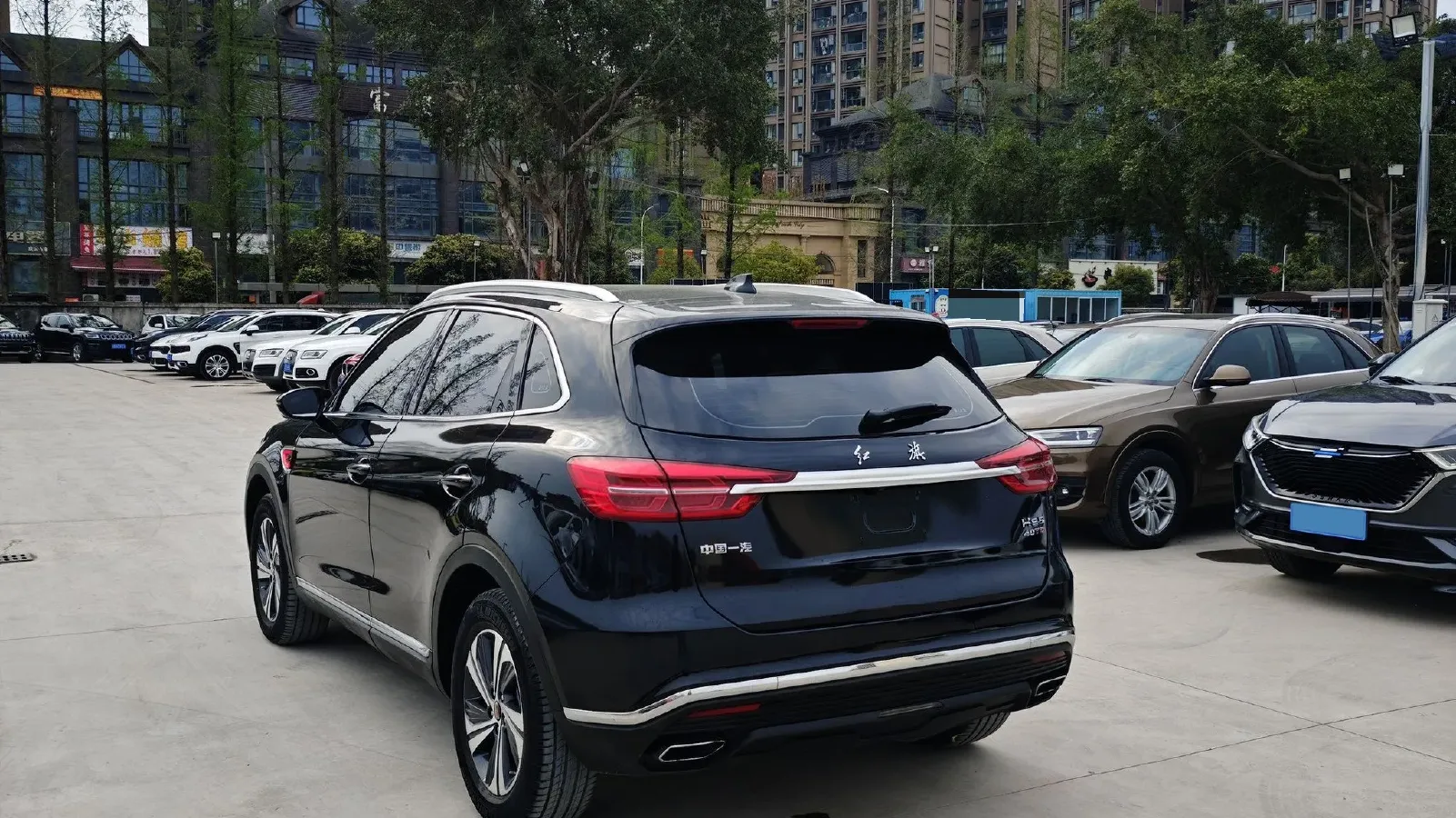 2019 HongQi HS5 2.0T 224HP L4 6AT,autocango,china used car exporter,china ev exporter,chinese used car exporter,chinese used ev exporter