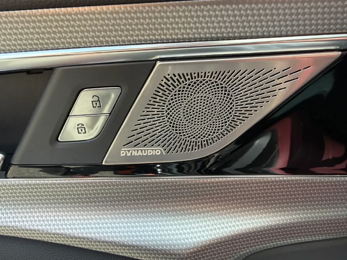 2024 HongQi H5 1.5T 169HP L4 7DCT,autocango,china used car exporter,china ev exporter,chinese used car exporter,chinese used ev exporter