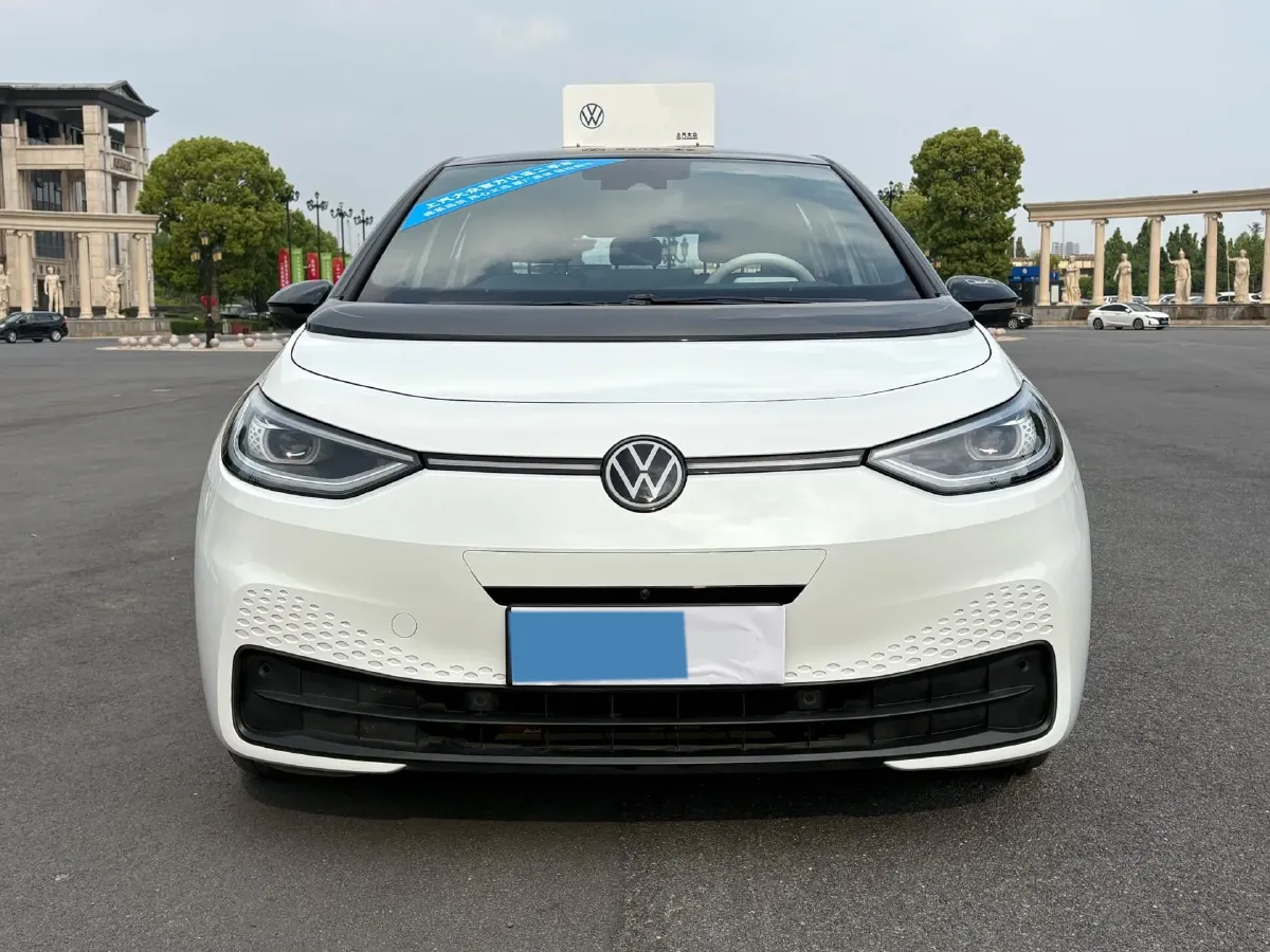 2025 Volkswagen ID.3 BEV 52.8KWH,autocango,china used car exporter,china ev exporter,chinese used car exporter,chinese used ev exporter