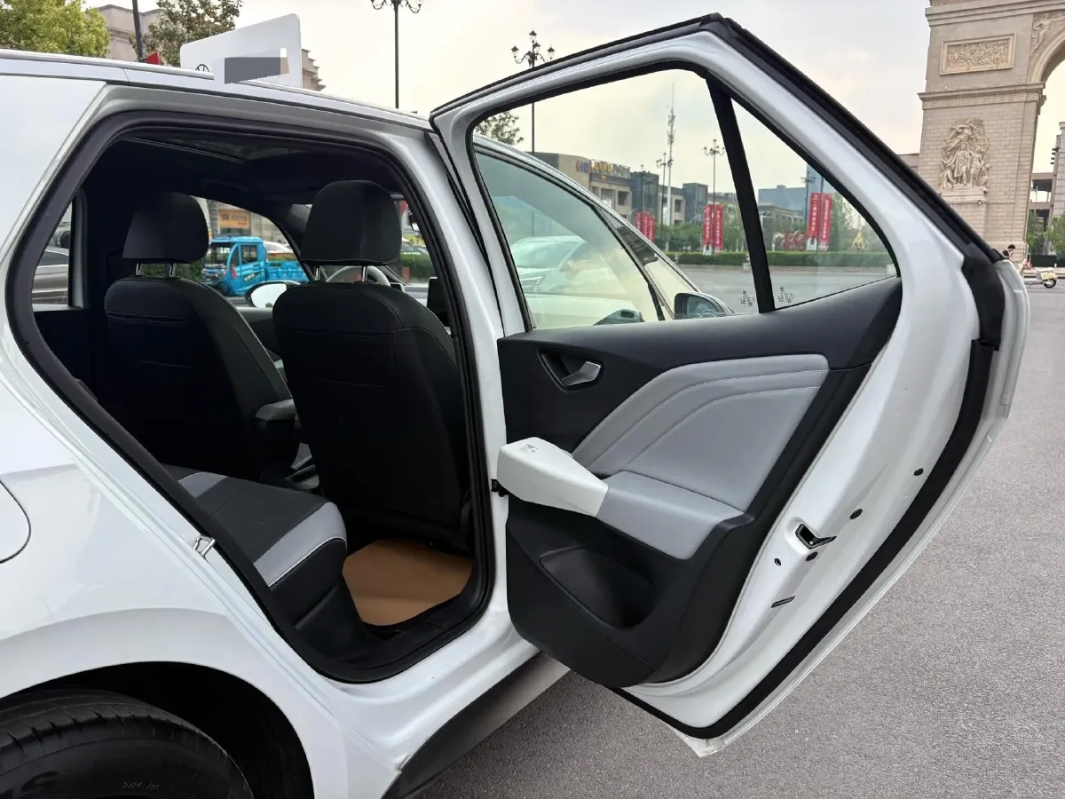 2025 Volkswagen ID.3 BEV 52.8KWH,autocango,china used car exporter,china ev exporter,chinese used car exporter,chinese used ev exporter