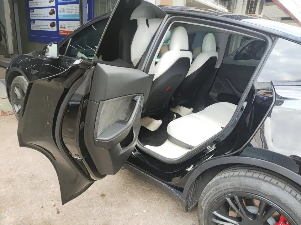 2023 Tesla Model Y BEV 78.4KWH,autocango,china used car exporter,china ev exporter,chinese used car exporter,chinese used ev exporter