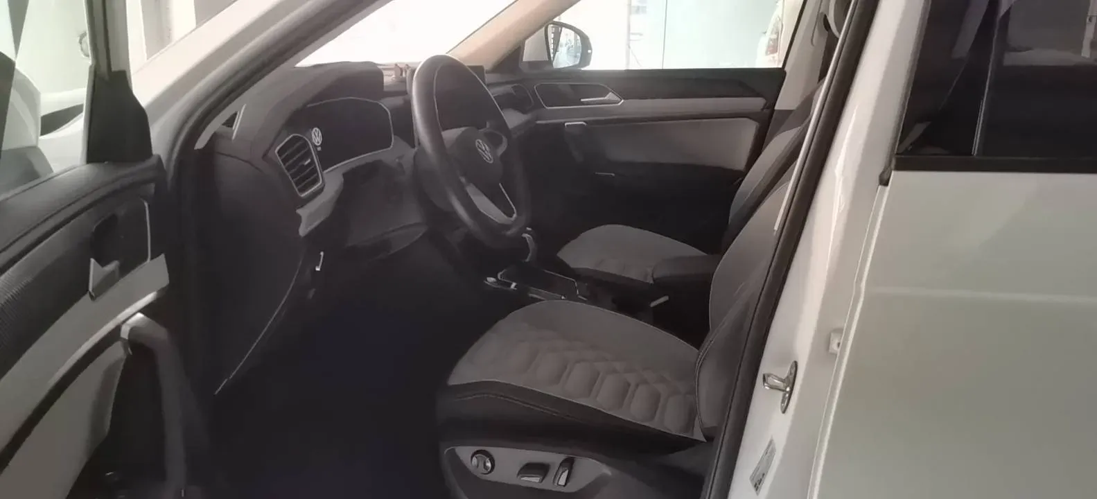 2023 Volkswagen Tayron 1.5T 160HP L4 7DCT,autocango,china used car exporter,china ev exporter,chinese used car exporter,chinese used ev exporter