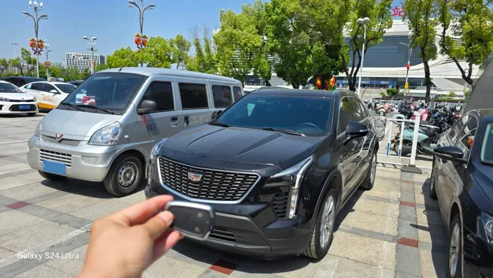 2022 Cadillac XT4 2.0T 237HP L4 9AT,autocango,china used car exporter,china ev exporter,chinese used car exporter,chinese used ev exporter