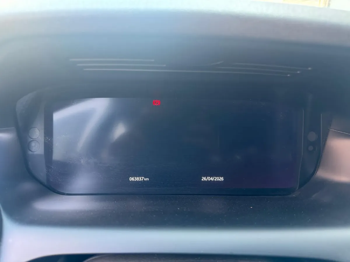 2020 Land Rover Discovery Sport 2.0T 249HP L4 9AT,autocango,china used car exporter,china ev exporter,chinese used car exporter,chinese used ev exporter