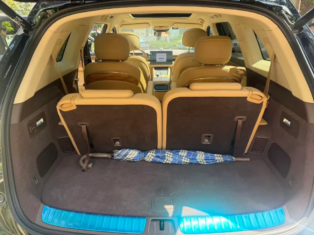 2024 AITO AITO M7 1.5T 152HP L4 REEV 40KWH,autocango,china used car exporter,china ev exporter,chinese used car exporter,chinese used ev exporter