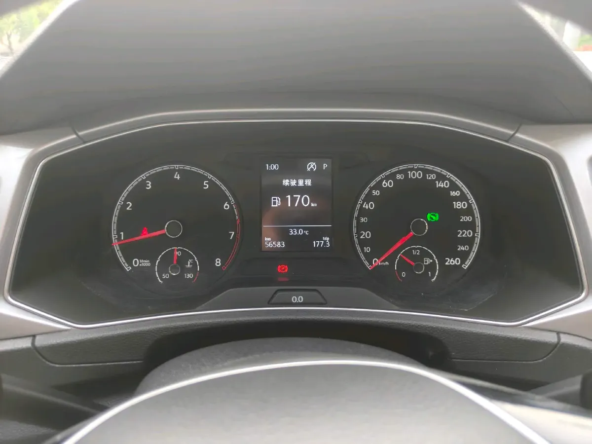 2022 Volkswagen T-Roc 1.4T 150HP L4 7DCT,autocango,china used car exporter,china ev exporter,chinese used car exporter,chinese used ev exporter