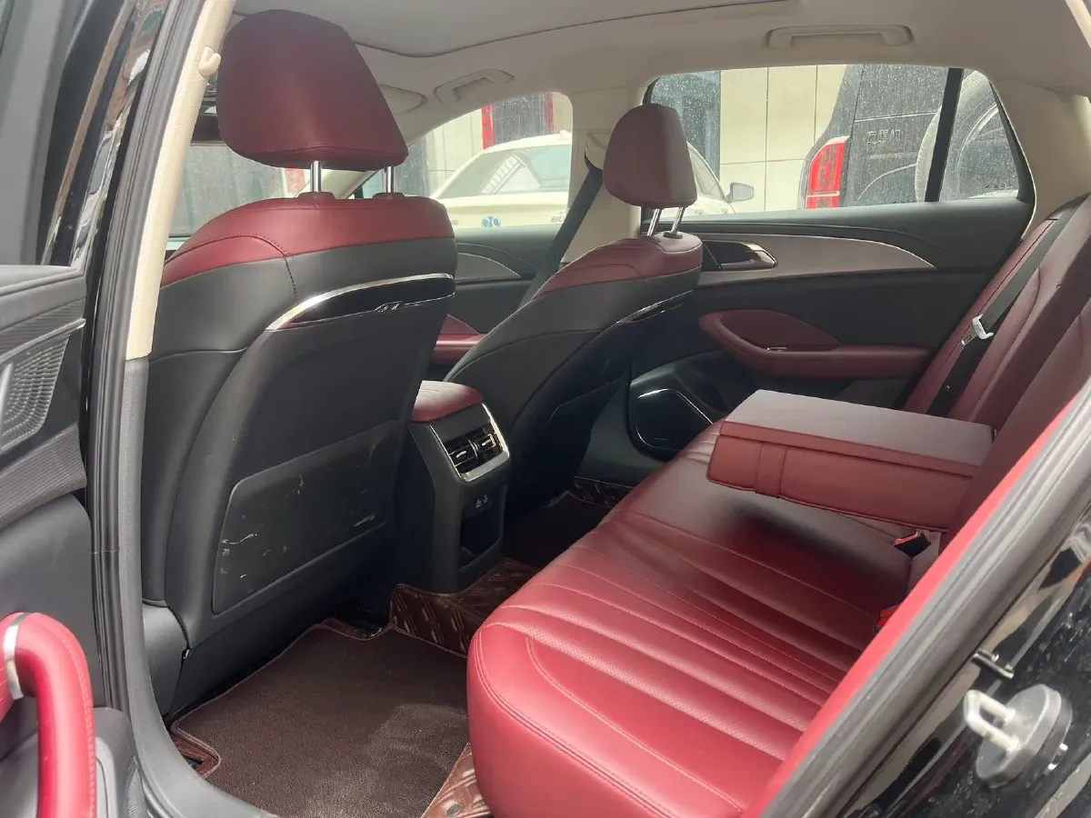 2023 HongQi H5 1.5T 169HP L4 7DCT,autocango,china used car exporter,china ev exporter,chinese used car exporter,chinese used ev exporter