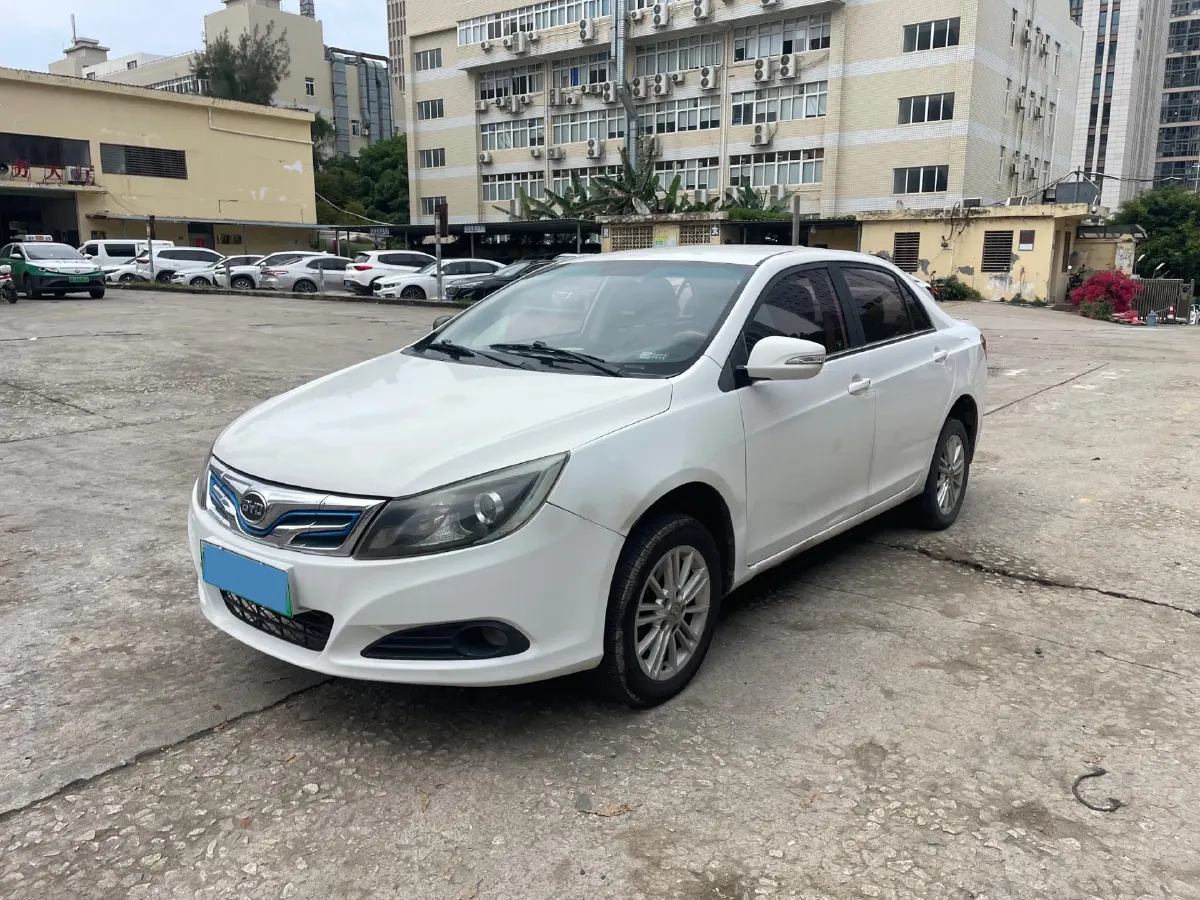 2018 BYD e5 BEV 60.48KWH,autocango,china used car exporter,china ev exporter,chinese used car exporter,chinese used ev exporter