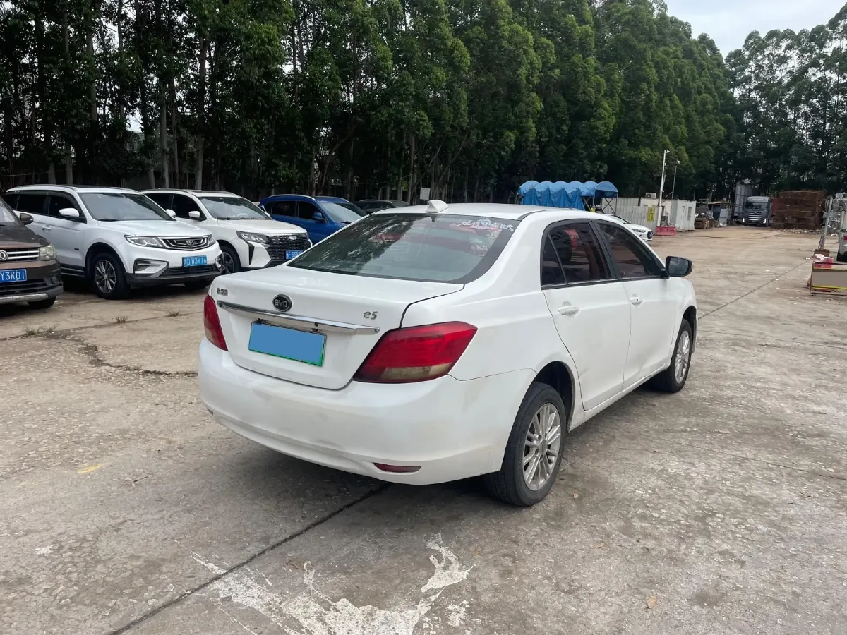 2018 BYD e5 BEV 60.48KWH,autocango,china used car exporter,china ev exporter,chinese used car exporter,chinese used ev exporter