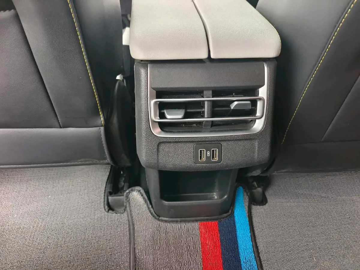 2023 ChangAn CS75 Plus 1.5T 188HP L4 8AT,autocango,china used car exporter,china ev exporter,chinese used car exporter,chinese used ev exporter